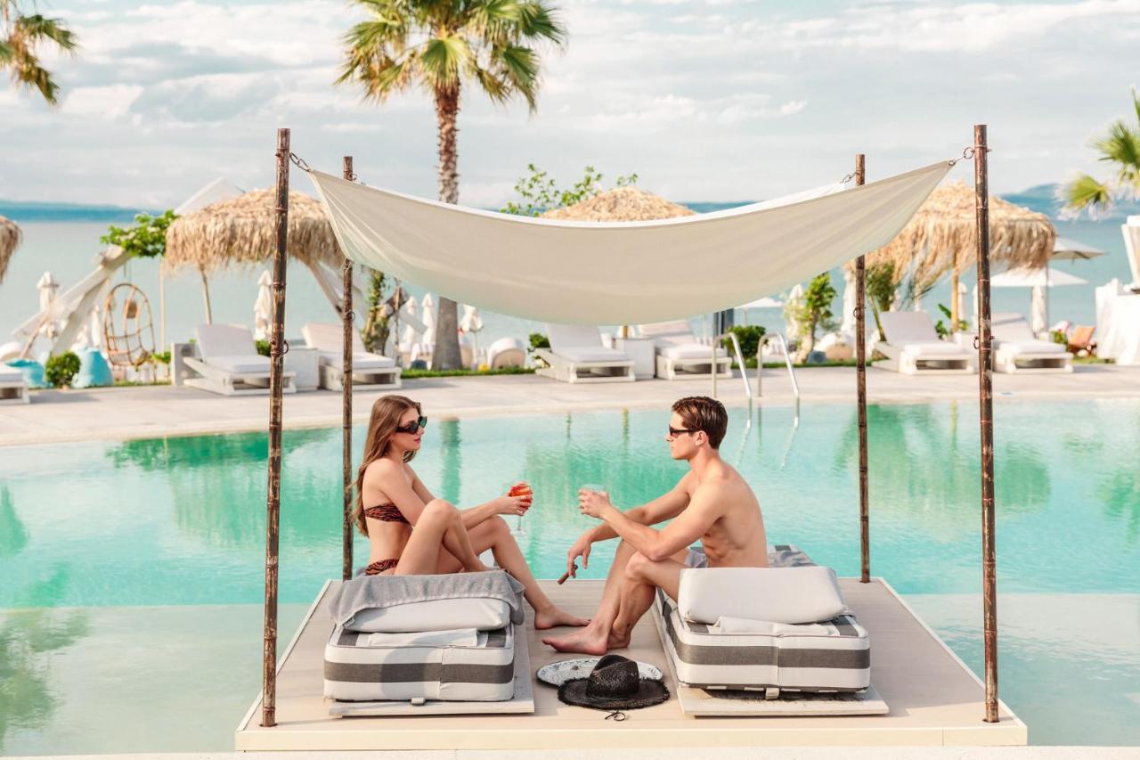 Blue Carpet Luxury Suites Pefkochori Zewnętrze zdjęcie