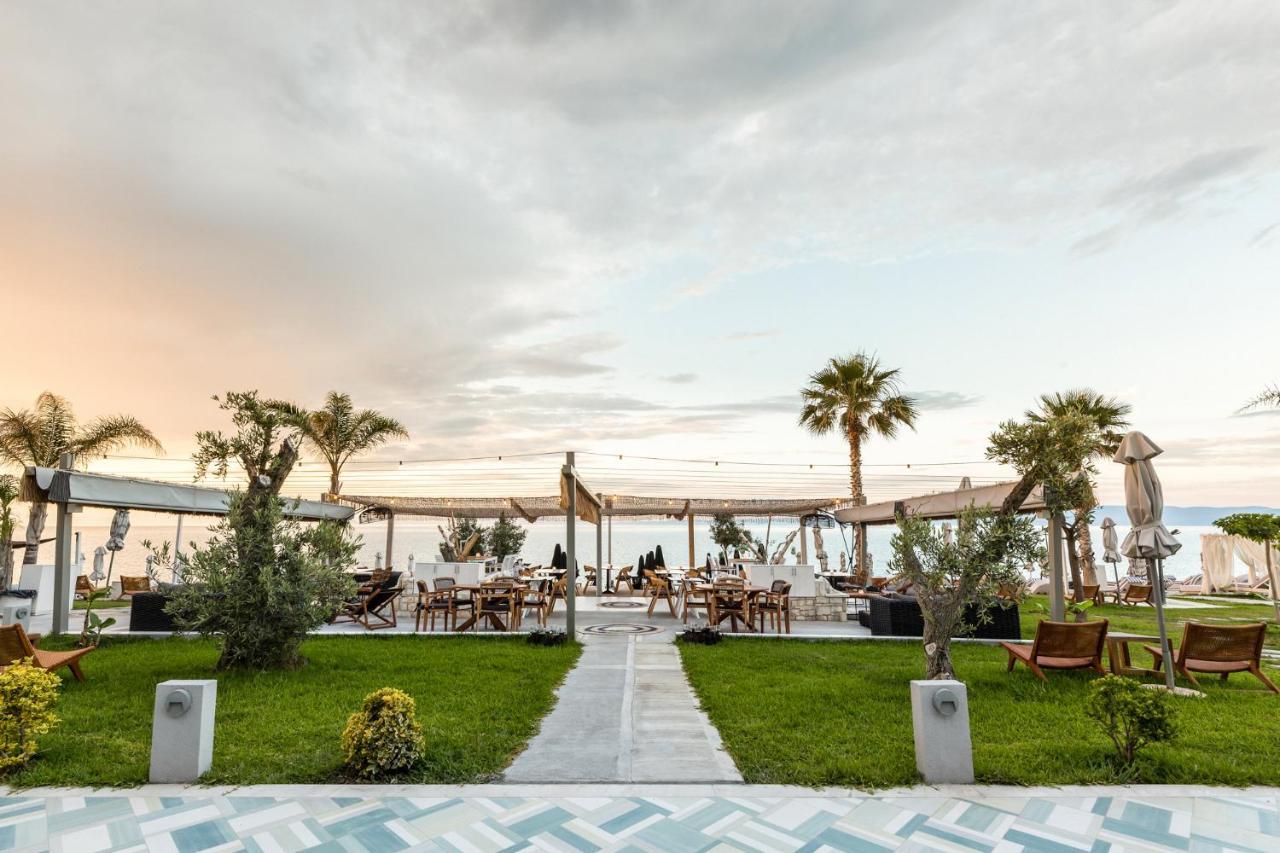 Blue Carpet Luxury Suites Pefkochori Zewnętrze zdjęcie